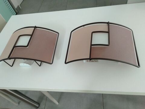 Appliques Electriques 220V 60 Aubenas (07)