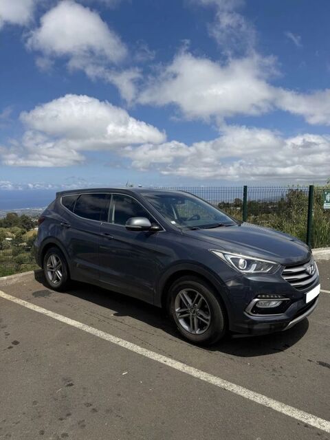 Hyundai Santa Fe Santa F&eacute; 2.2 CRDi 200 4WD Creative 2017 occasion Le Tampon 97430