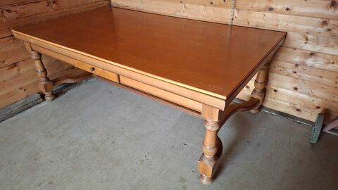 Billard table Semur-en-Auxois (21)