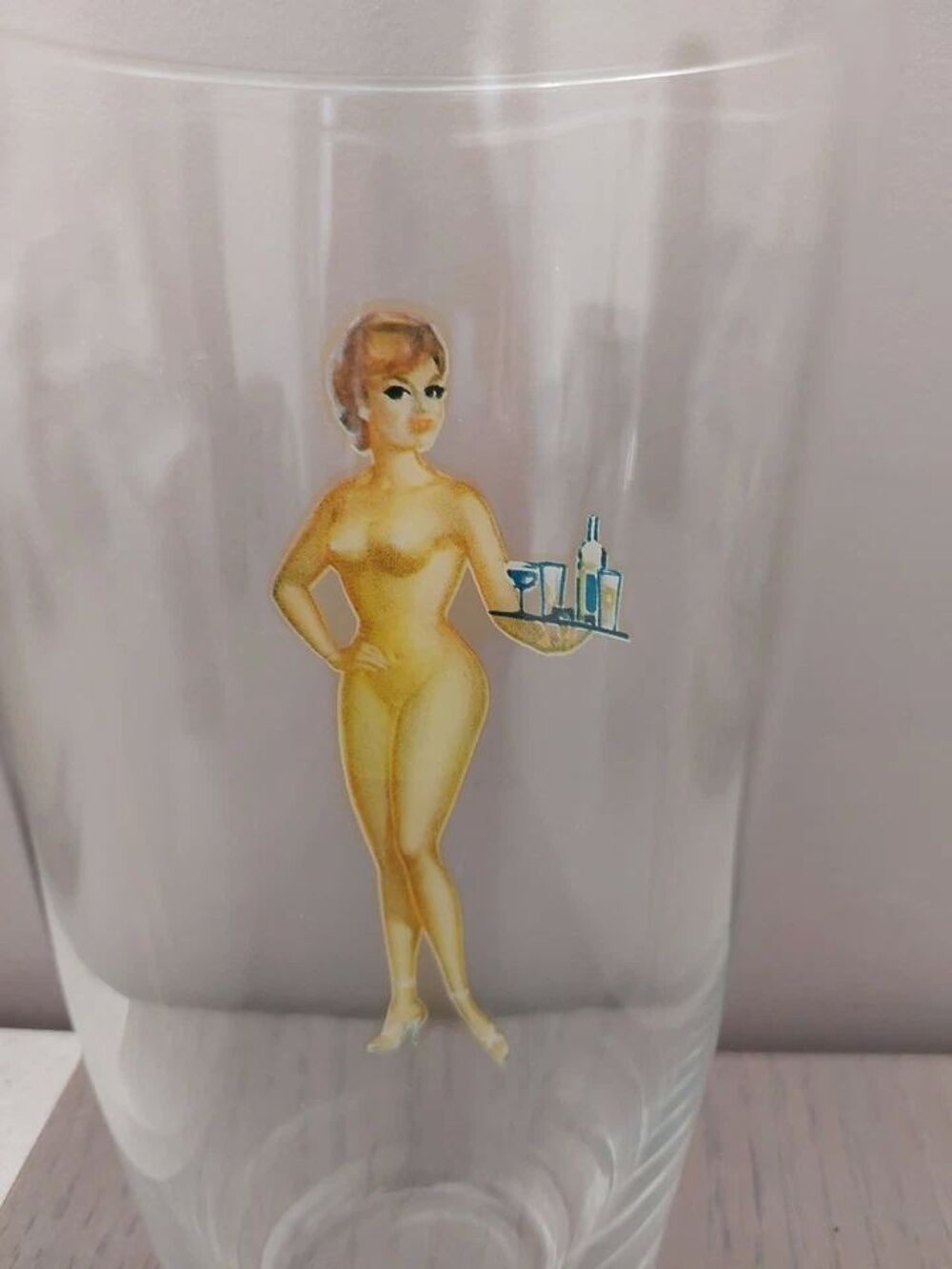 Verre vintage d&eacute;cor Pin-Up r&eacute;tro ? Ann&eacute;es 50/60 