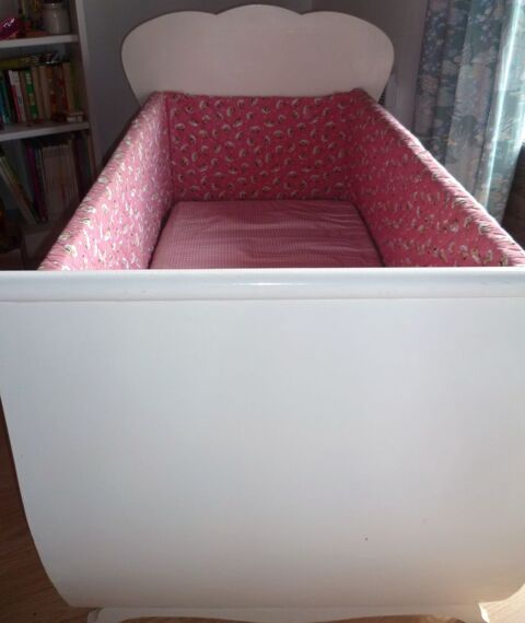 Lit blanc en bois dmontable 15 Ahetze (64)