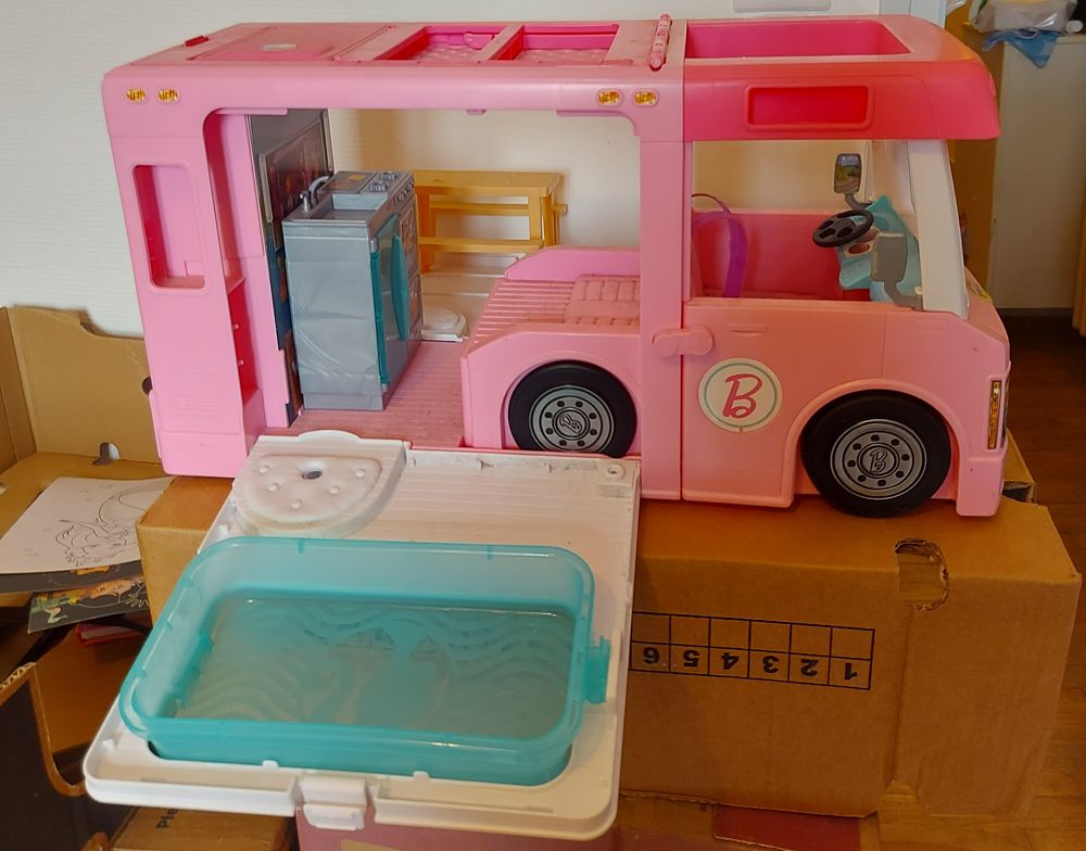 Maison de poup&eacute;es barbie Jeux / jouets
