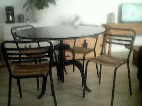 Ensemble table et chaises MAISON DU MONDE 400 Bruay-sur-l'Escaut (59)