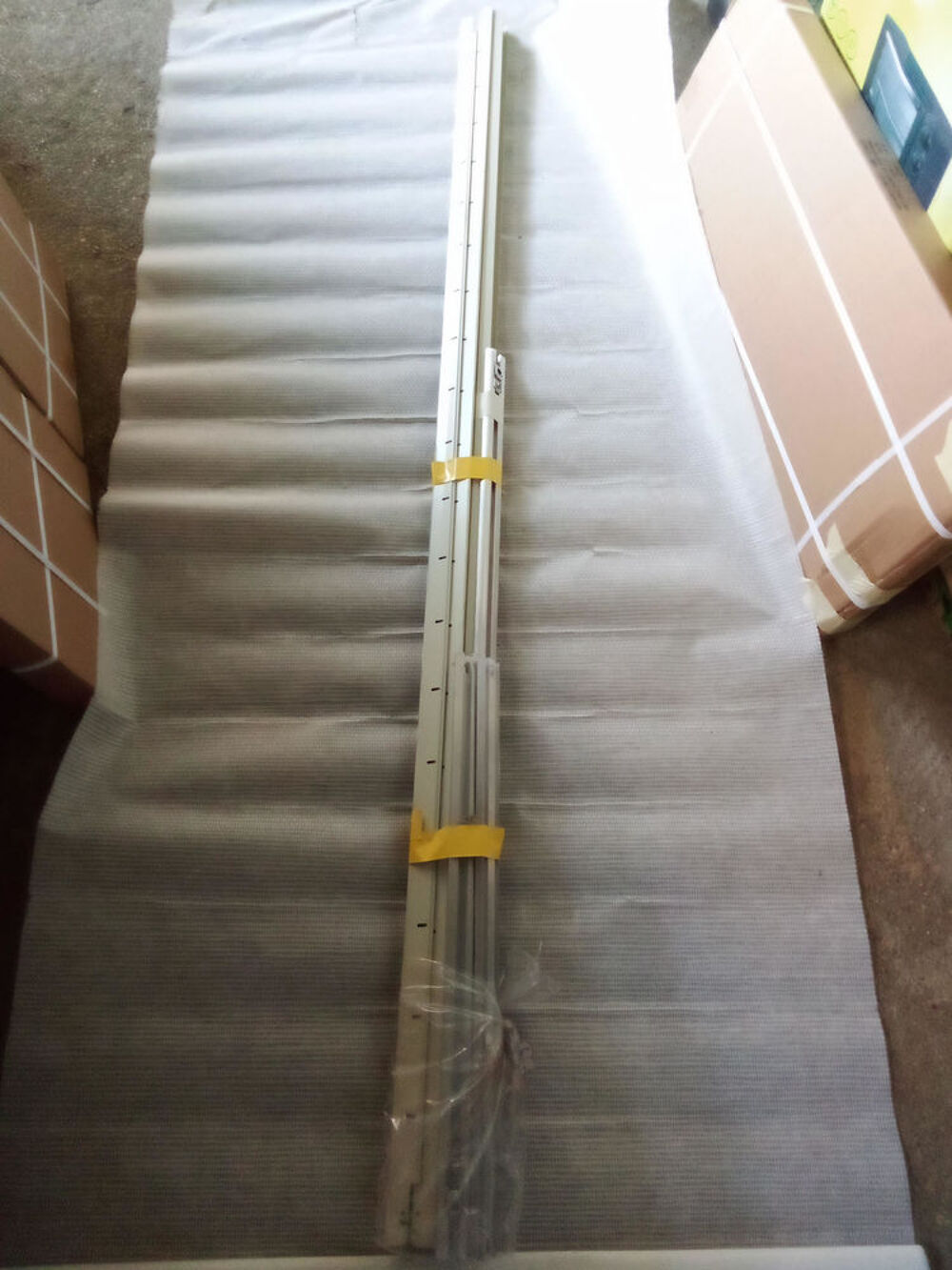 PORTE KZ ARTICULEES BEIGE TBE Bricolage