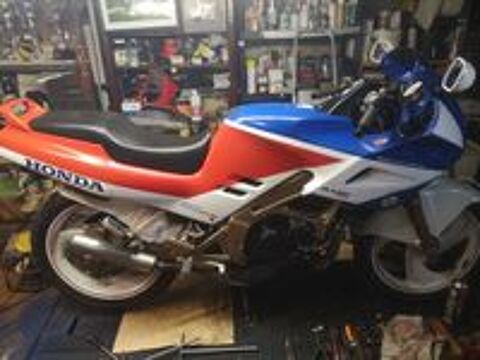HONDA 1990 occasion 12350 Privezac