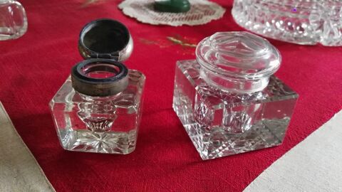 ENCRIER  VERRE: effet Cristal
Paris 18 (75)