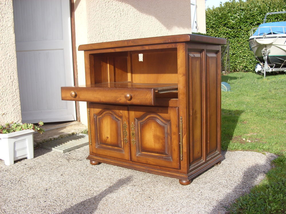 3 meubles de salon en aulne massif Meubles