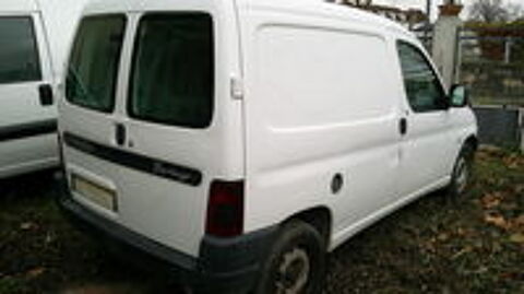 Berlingo BERLINGO FGN 1.1i 2001 occasion 10000 Troyes