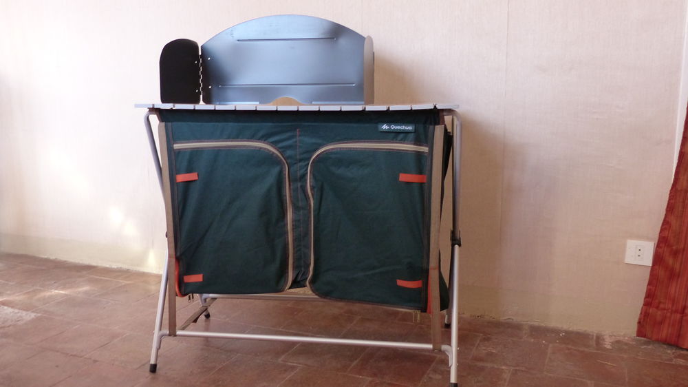 Meuble de cuisine pliable pour le camping Meubles