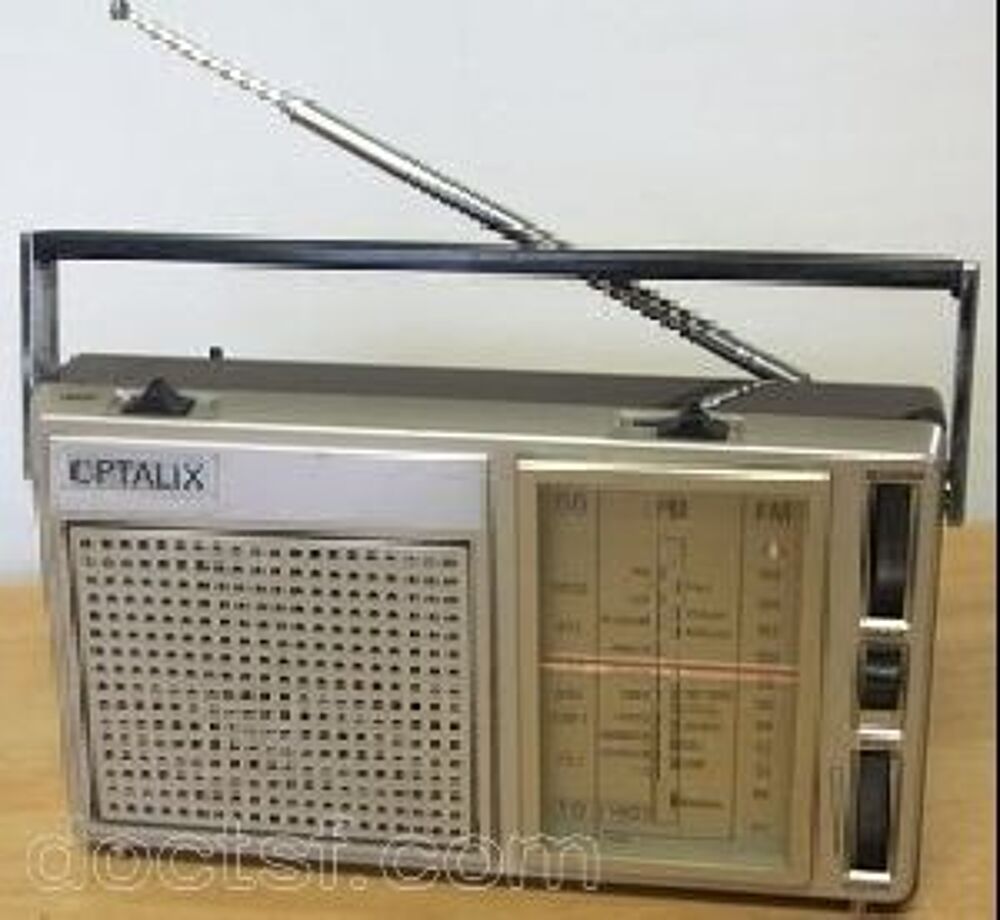 Poste &agrave; transistors OPTALIX 3180 (ann&eacute;e 1983).
Audio et hifi