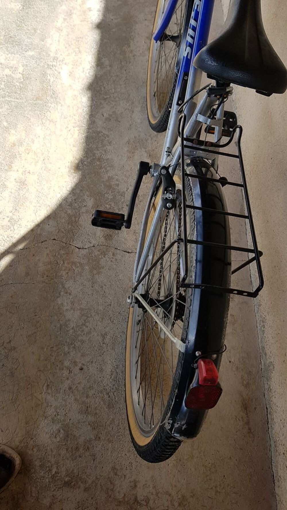 V&eacute;lo VTC femme Vélos