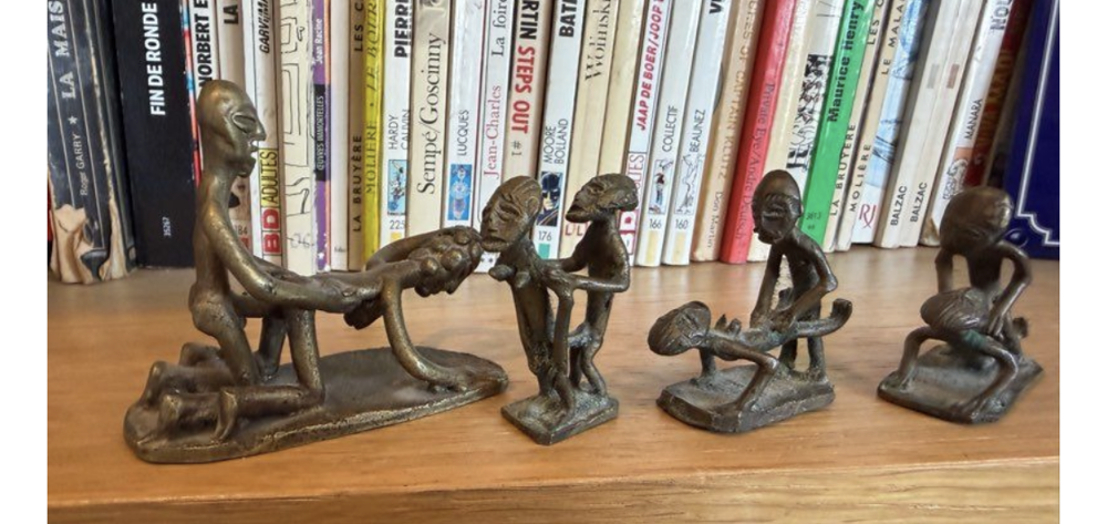 lot de 4 minis figurines coquines. Décoration