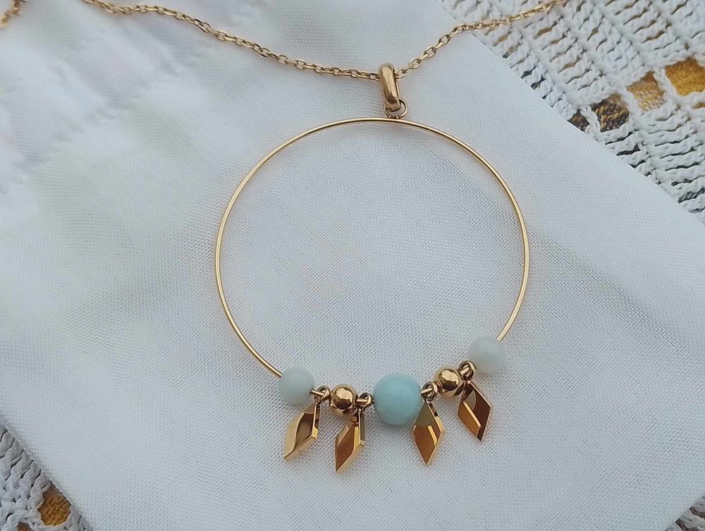 Collier Sautoir Fantaisie avec Gd Pendentif de Victoria Bijoux et montres