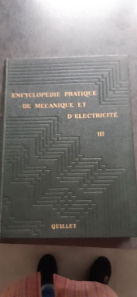Encyclopédie de 1952 42 Louhans (71)