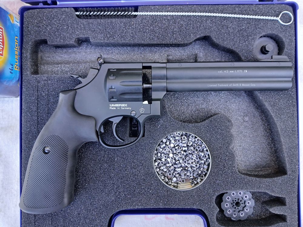 R&eacute;volver &agrave; air comprim&eacute; Umarex Smith Wesson 586 6" Sports