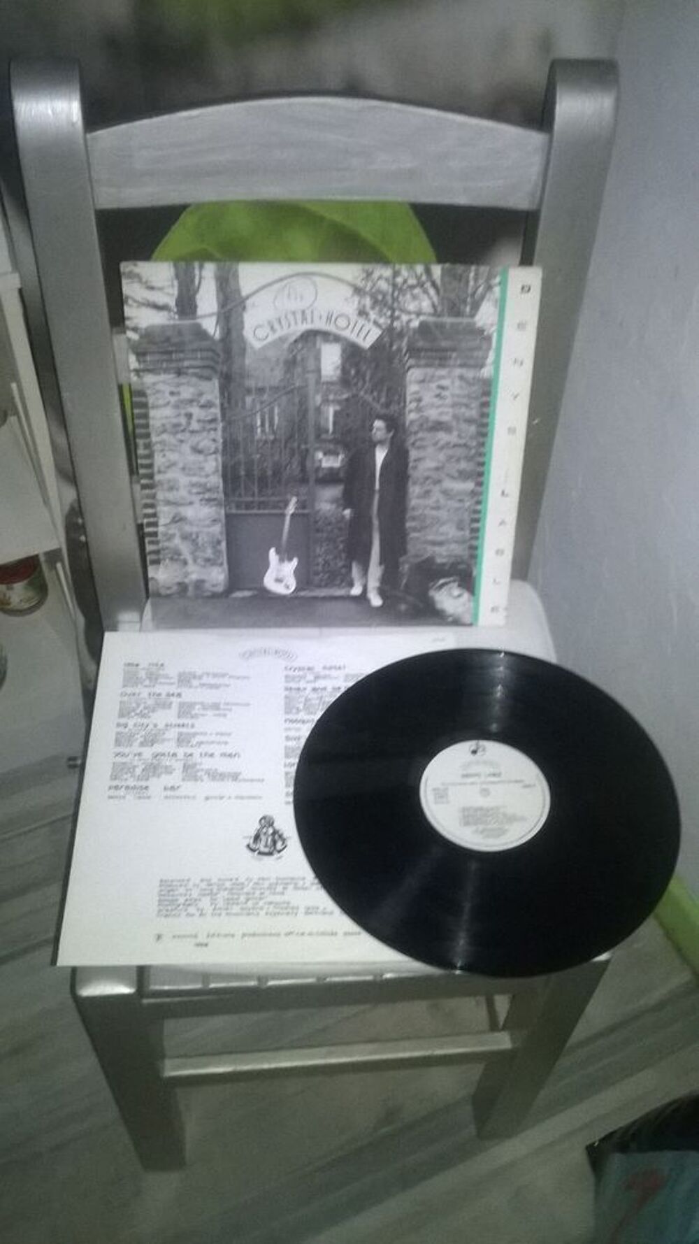 Vinyle Denys Lable 
Crystal Hotel 
1988
Excellent etat
L CD et vinyles