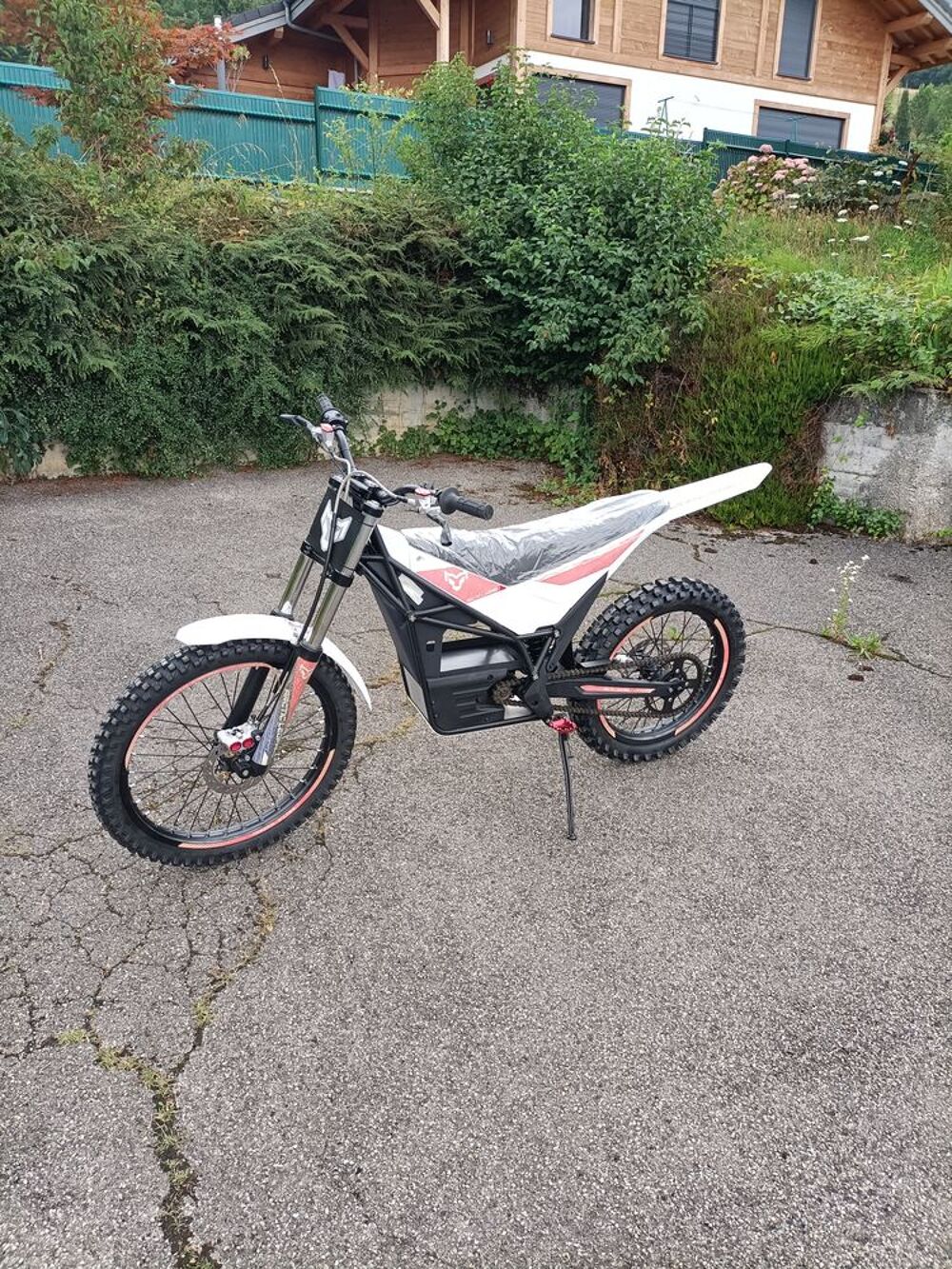 DIVERS 2024 occasion 74300 Saint-Sigismond