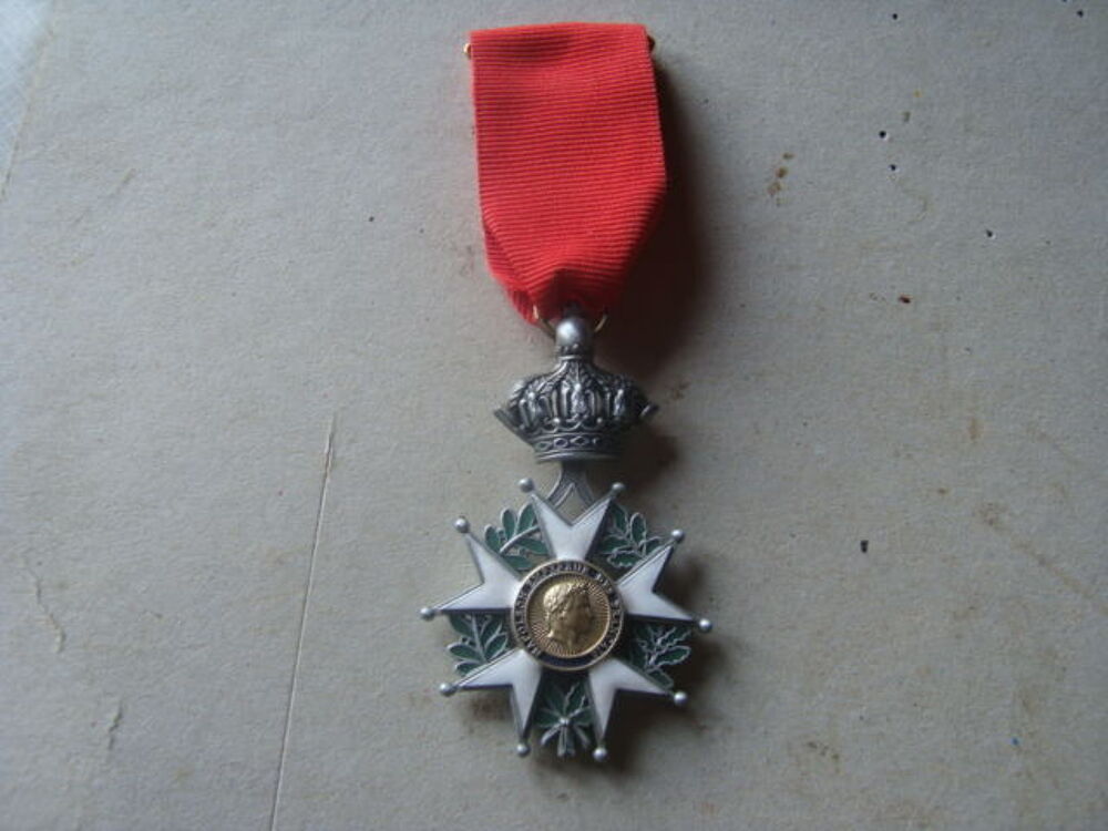 MEDAILLE LEGION D HONNEUR NEUVE Brocante, salon des antiquaires