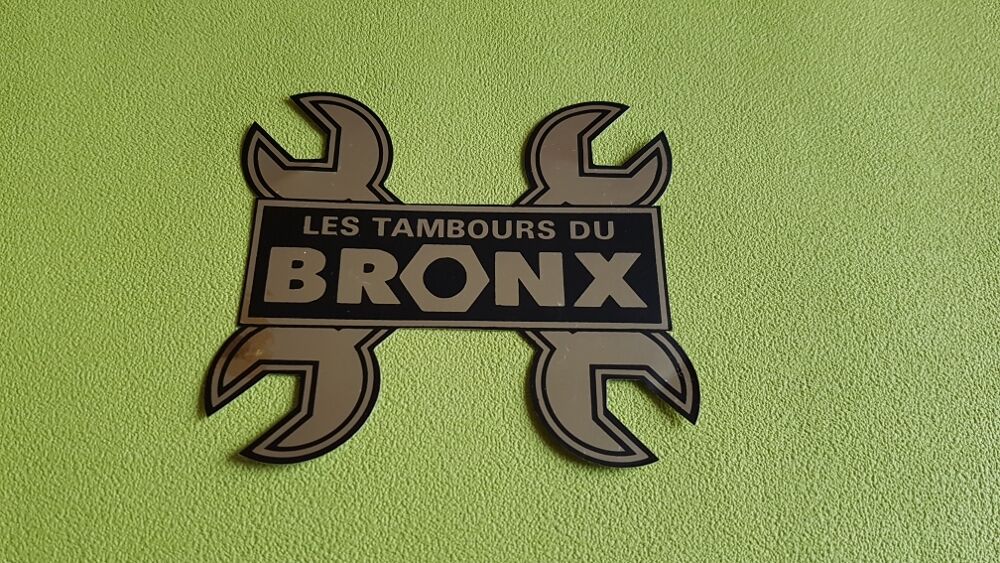 LES TAMBOURS DU BRONX 