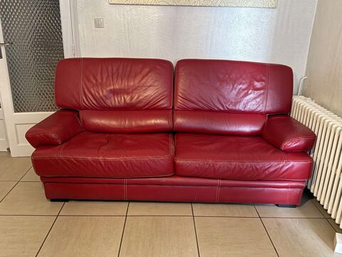 canap� 3 places rouge 200 Barbentane (13)