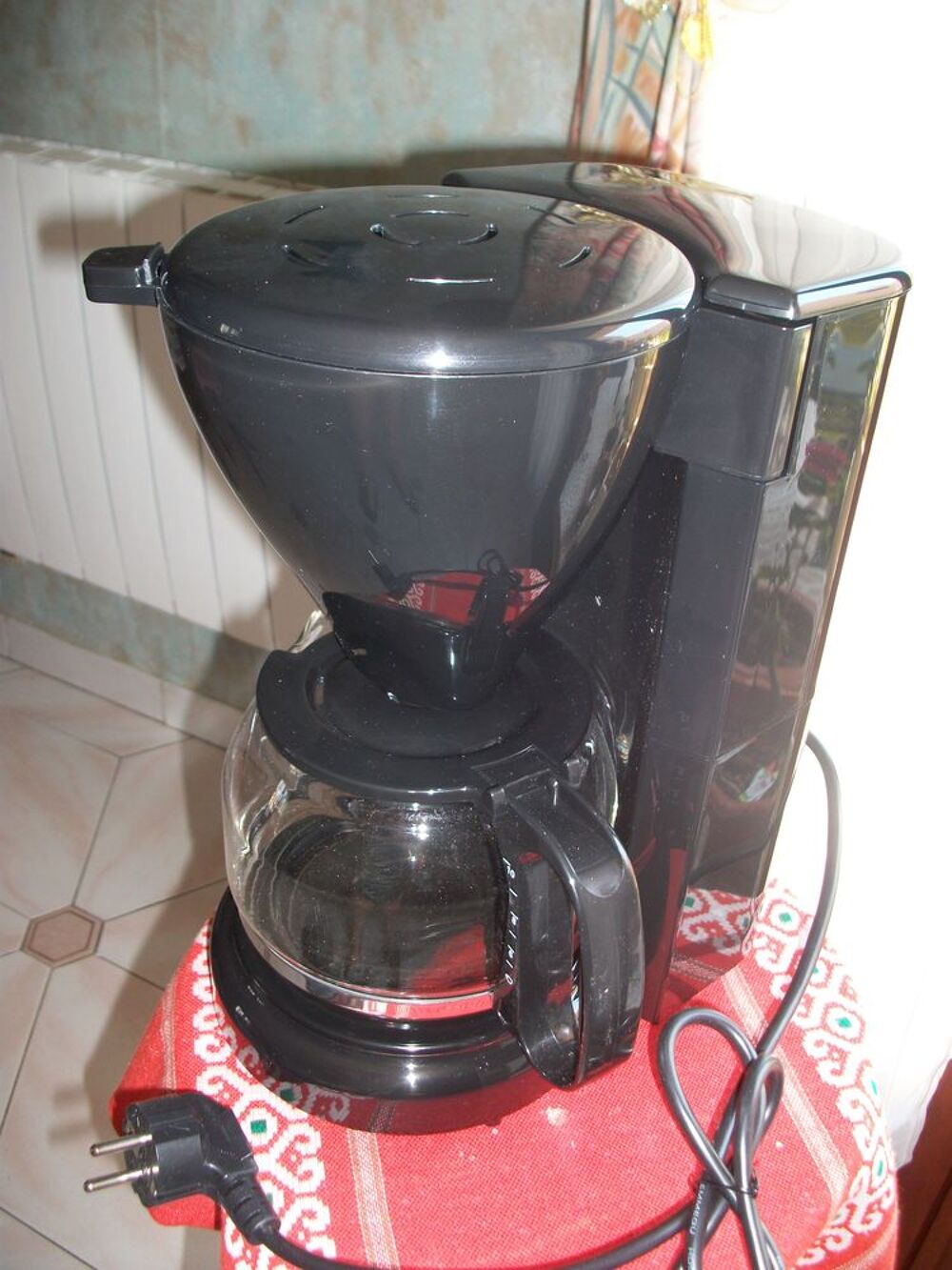 CAFETIERE &eacute;lectrique 12 tasses Electroménager