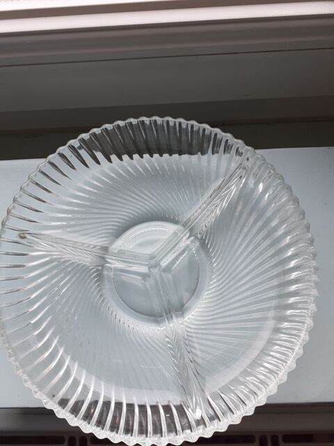 Assiette � compartiments vintage 4 Grisolles (82)