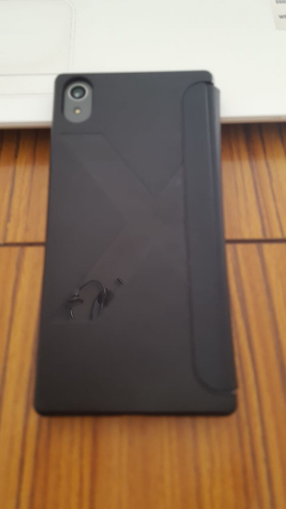 sony xp&eacute;ria z5 Téléphones et tablettes
