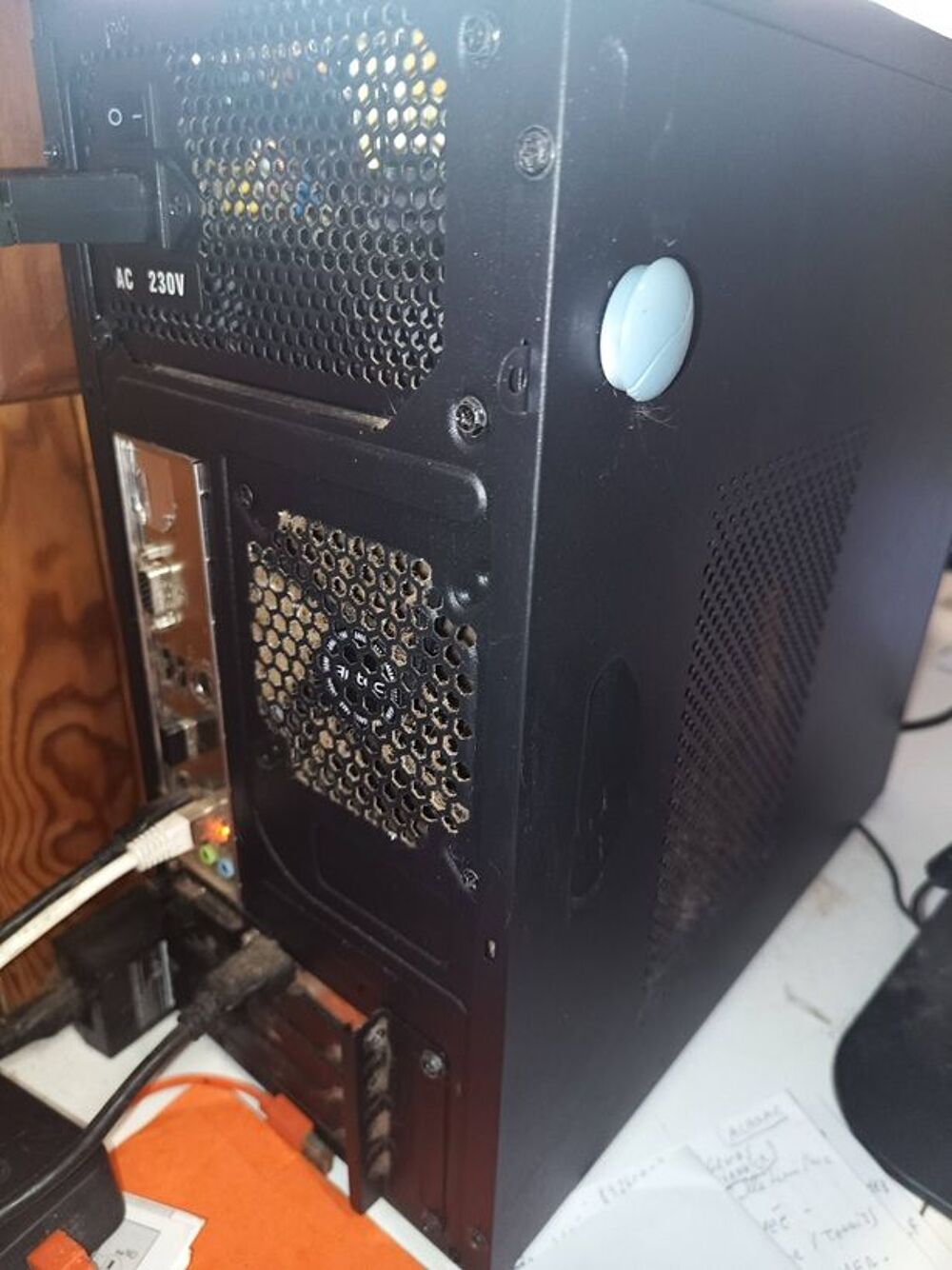Ordinateur de bureau complet, en &eacute;tat neuf Matériel informatique