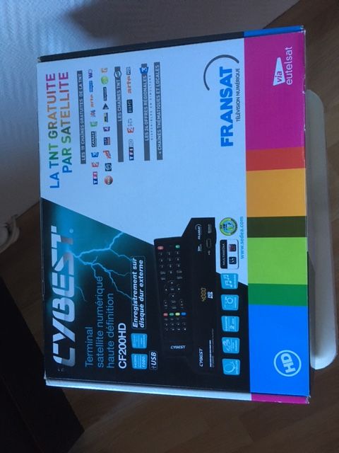 terminal satellite 25 Neuville-Saint-R�my (59)