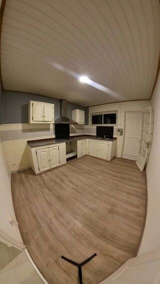  Immeuble � vendre 180 m�
