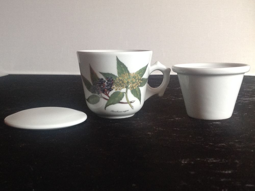 MUG + INFUSEUR &amp; COUVERCLE FAIENCE SOLOGNE Envoi possible
Décoration