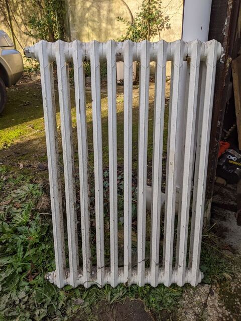 un radiateur fonte 10 Rennes (35)