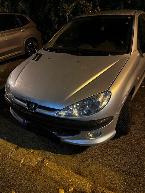 Peugeot 206 1.6i 16V Griffe A 2004 occasion Groslay 95410