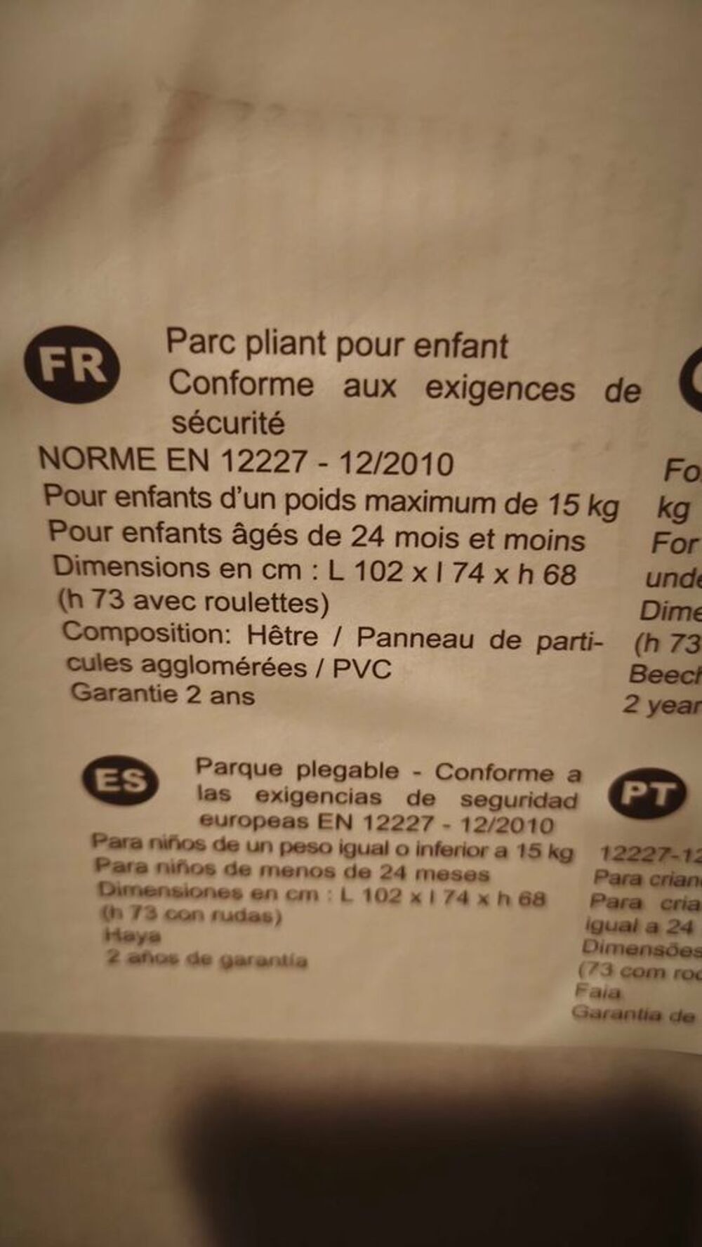 Parc b&eacute;b&eacute; pliant en bois WEBABY €" avec roulettes Puériculture