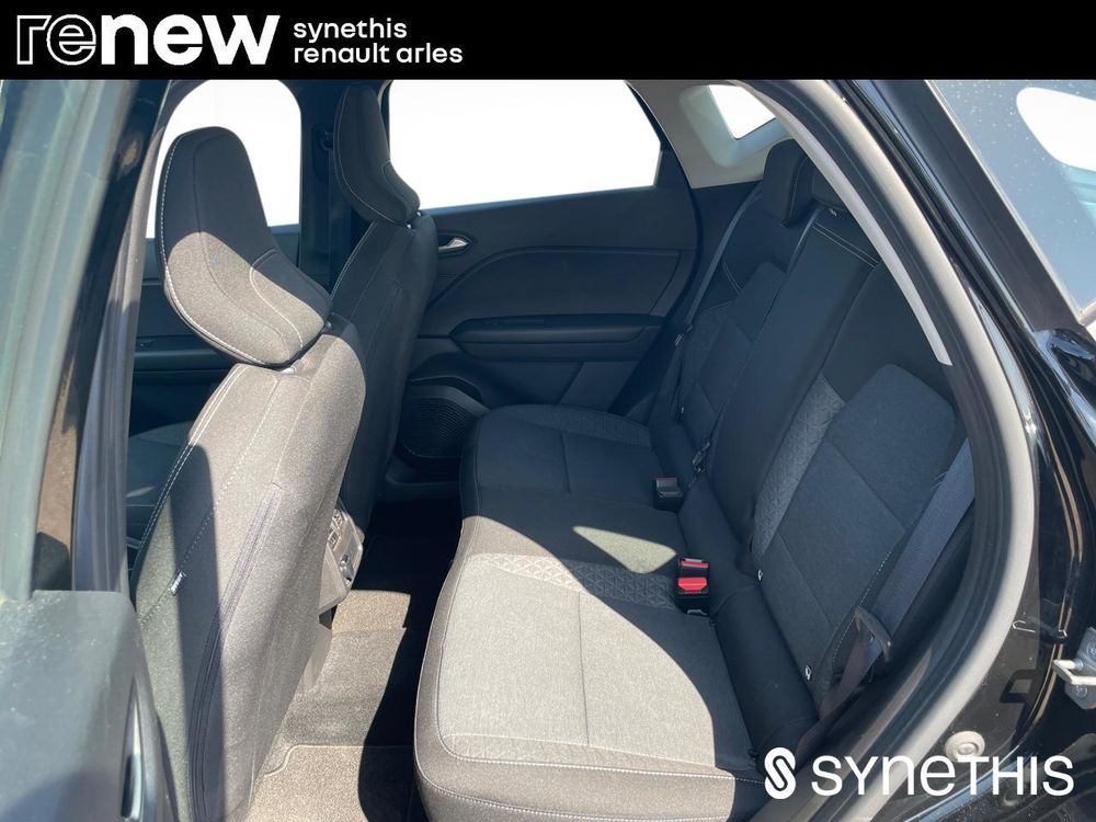 Captur E-Tech full hybrid 145 Equilibre 2023 occasion 13200 Arles