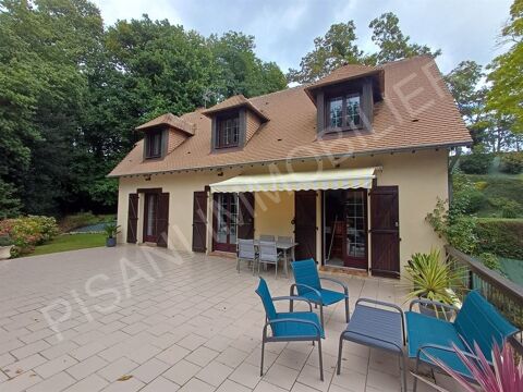   ** ST JEAN DE FOLLEVILLE ** Maison - 5 pi�ce(s) - 136 m�
