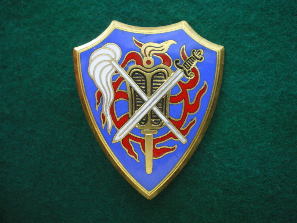Insigne colonial . Forces Arm&eacute;es Caodistes. 