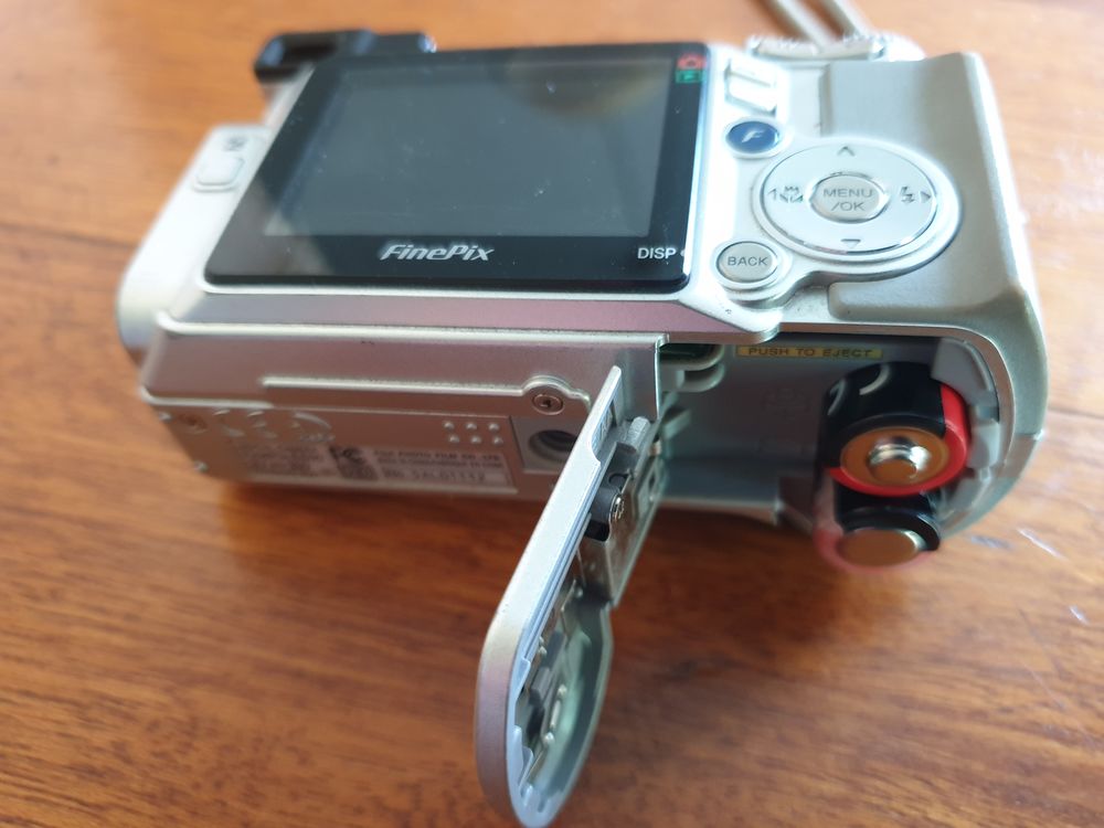 Appareil photo Fujifilm E510 Photos/Video/TV