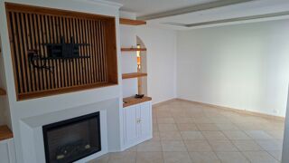 Appartement 5 pièces 82 m² · à Fréjus · 82 m² · 280 000 €
