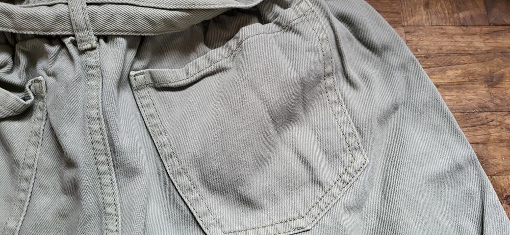 Short en jean avec ceinture kaki Jennyfer femme ado Vêtements