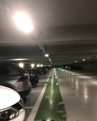  Parking / Garage à vendre 
