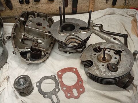 Pi&egrave;ces et &eacute;quipements Moto - Scooter - Quad Pi&egrave;ces et &eacute;quipements Moto - Scooter - Quad  occasion Sommi&egrave;res 30250