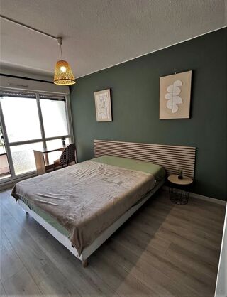  Appartement à louer 2 pièces 34 m² Lille
