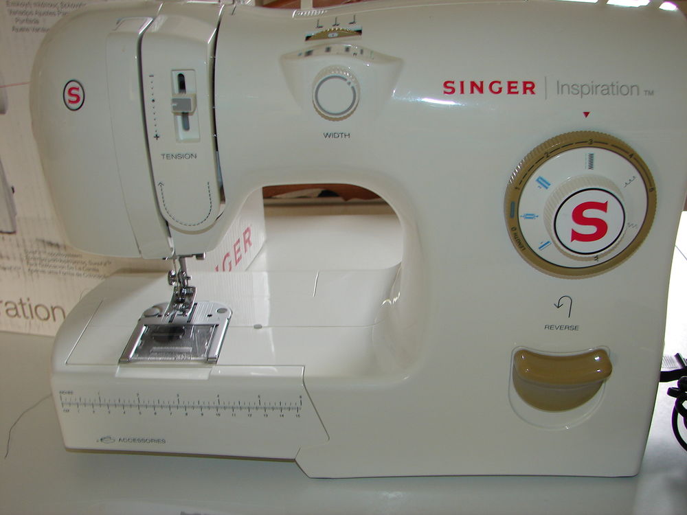 MACHINE A COUDRE SINGER INSPIRATION Electroménager