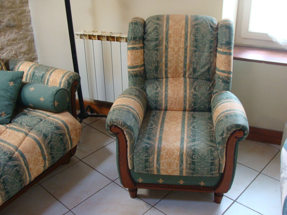 Canap&eacute; convertible avec fauteuil assorti Meubles