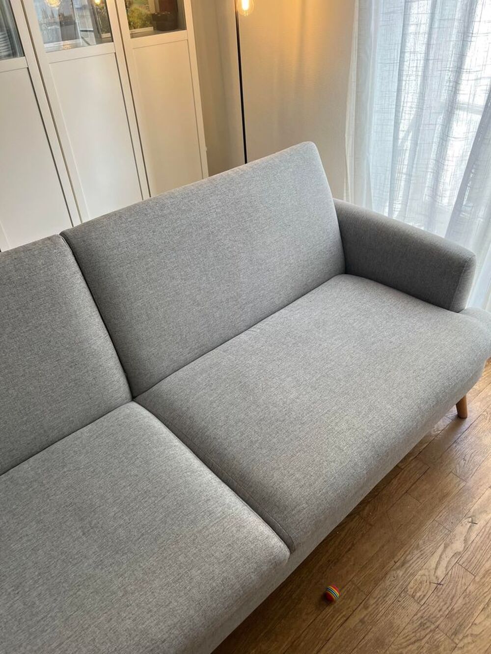 Canap&eacute; gris convertible Meubles