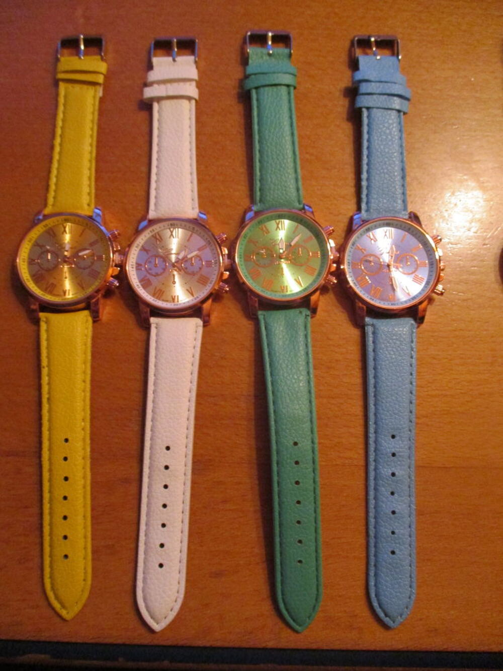belle montre unisexe neuve Bijoux et montres