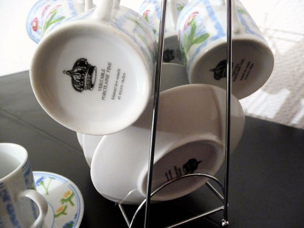 Service &agrave; Caf&eacute; Porcelaine Multicolore avec Support, 6 Tasses Electroménager