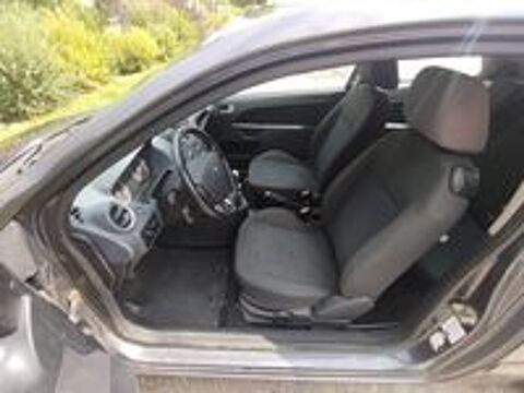 Fiesta 1.4 TDCi Ghia 2007 occasion 02100 Saint-Quentin