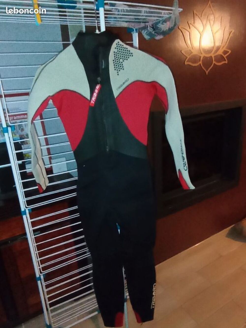 Combinaison de plong&eacute;e surf Tribord Decathlon taille 12 ans Sports